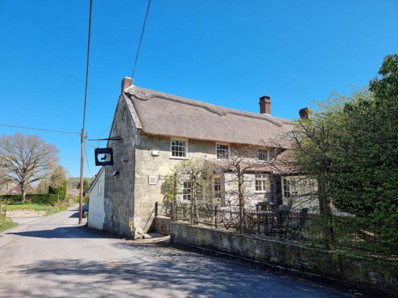 The Forester Shaftesbury Exterior foto